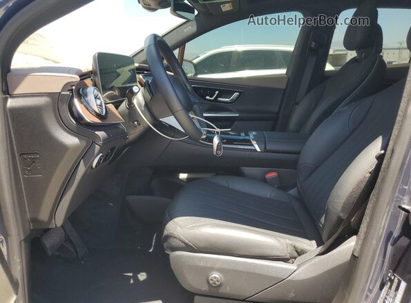 4JGGM1CB5PA027166 2023 MERCEDES-BENZ EQE Синий Вид салона спереди