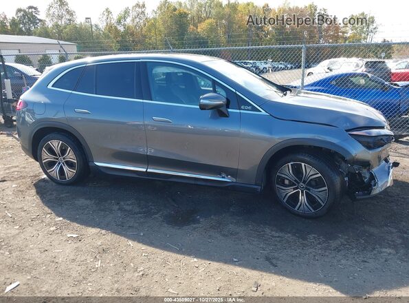 4JGGM1CB8PA038355 2023 MERCEDES-BENZ EQE 350 SUV Gray Widok wnętrza z tyłu