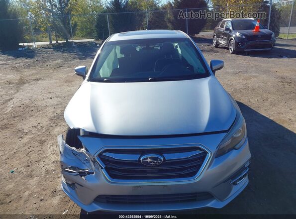 4S3BNAN61J3016754 2018 SUBARU LEGACY Серебряный 