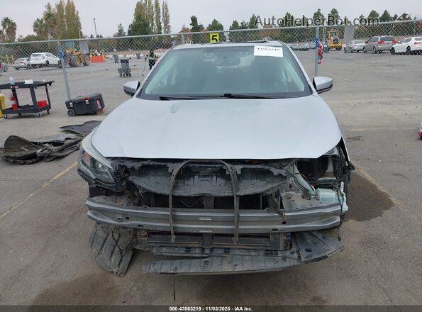 4S3BWAF6XM3012573 2021 SUBARU LEGACY Серебряный Вид задней части салона