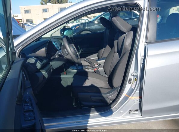 4S3GKAB60P3602275 2023 SUBARU IMPREZA Серебряный Вид спереди
