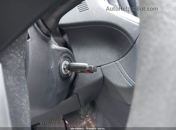 4S3GKAB68N3607785 2022 SUBARU IMPREZA Белый Вид панели приборов