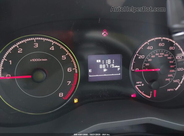 4S3GTAB61J3751864 2018 SUBARU IMPREZA Gray 