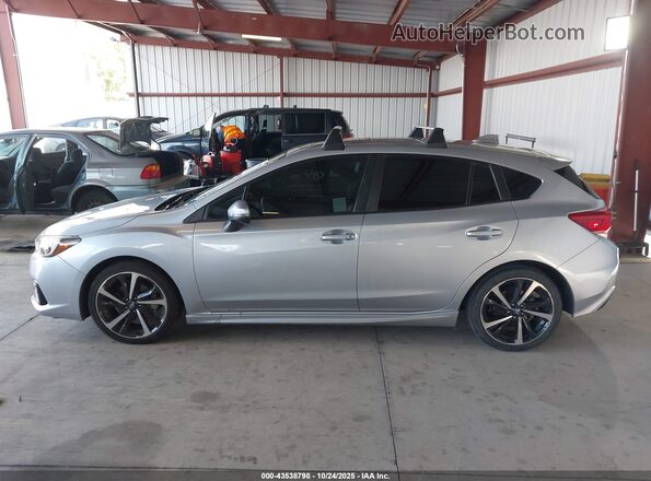 4S3GTAM65N3721480 2022 SUBARU IMPREZA Silver 