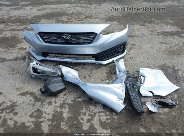 4S3GTAT61N3726449 2022 SUBARU IMPREZA Silver 
