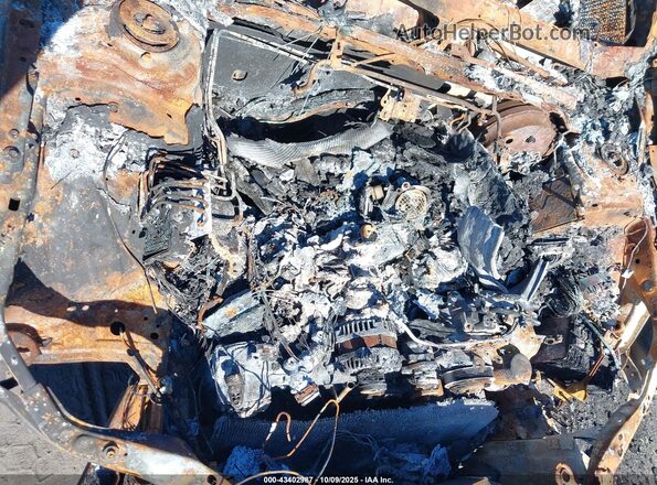 4S4BTADC1N3196137 2022 SUBARU OUTBACK Black Widok z tyłu