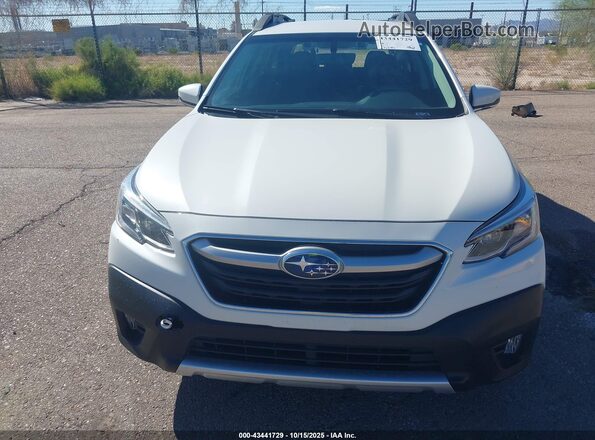 4S4BTALC0L3116485 2020 SUBARU OUTBACK White Widok wnętrza z tyłu