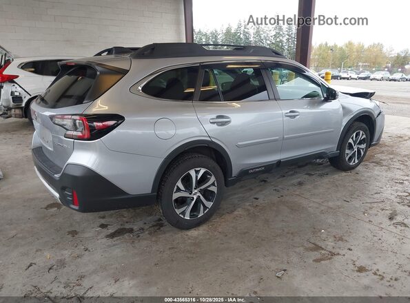 4S4BTANC7N3246313 2022 SUBARU OUTBACK Серебряный Задняя правая четверть
