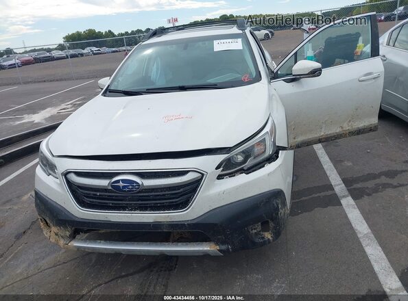 4S4BTANCXL3244195 2020 SUBARU OUTBACK White Widok z tyłu