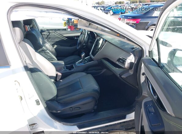4S4BTGLDXM3162614 2021 SUBARU OUTBACK White Widok wnętrza z przodu