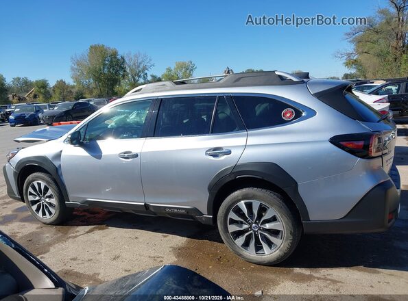 4S4BTGPD2R3208017 2024 SUBARU OUTBACK Silver 