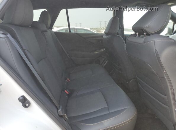 4S4BTGUD1R3264146 2024 SUBARU OUTBACK Белый Вид задних сидений