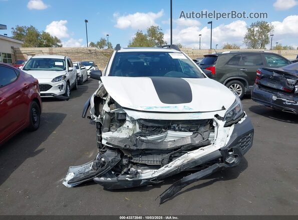 4S4BTGUD4R3239368 2024 SUBARU OUTBACK Белый Вид спереди