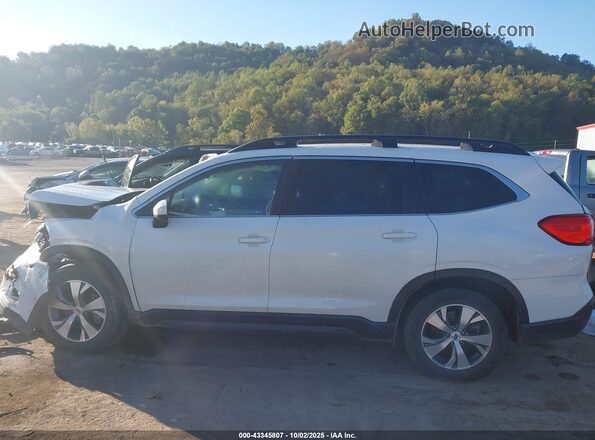 4S4WMAFD9M3440104 2021 SUBARU ASCENT White Սալոնի 360 աստիճան տեսք