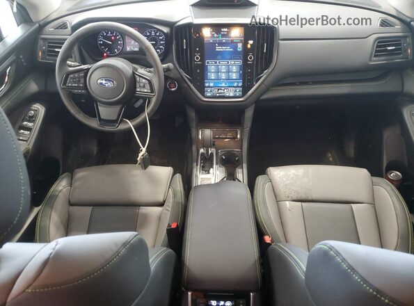 4S4WMAKDXR3460715 2024 SUBARU ASCENT Black Dashboard view