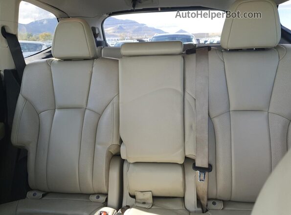 4S4WMALD9L3404108 2020 SUBARU ASCENT Белый Вид задних сидений