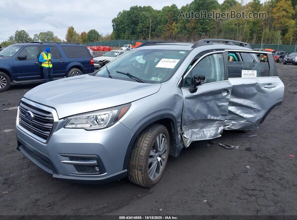 4S4WMAPD6M3432119 2021 SUBARU ASCENT Silver Vista tres cuartos delantera izquierda