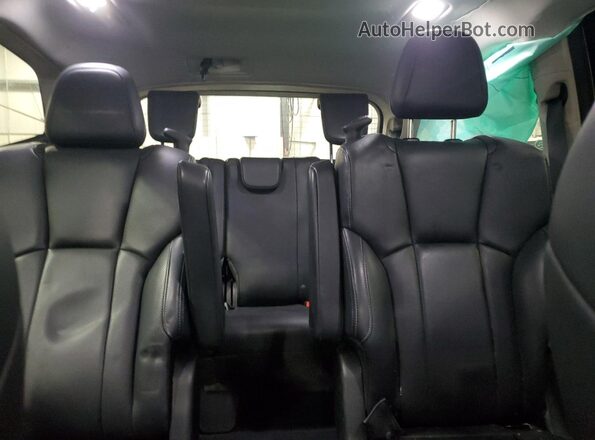 4S4WMAPD9L3414647 2020 SUBARU ASCENT White Rear seats view