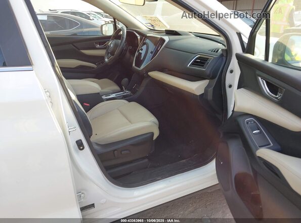 4S4WMARD5P3441833 2023 SUBARU ASCENT White Widok wnętrza z przodu