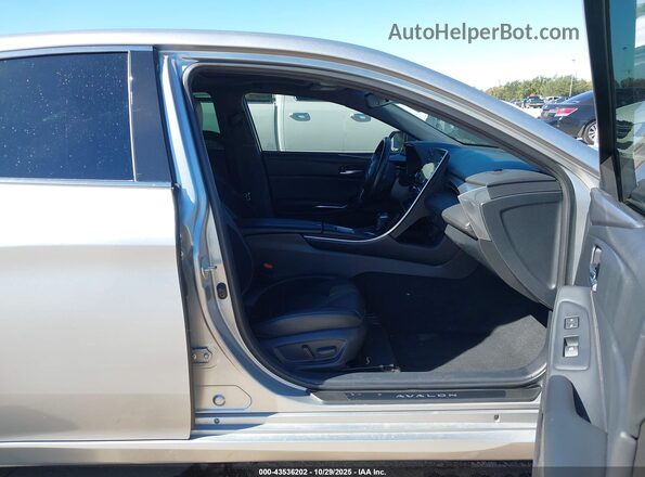 4T1E21FB7LU016039 2020 TOYOTA AVALON HYBRID Silver წინა სალონის ხედი