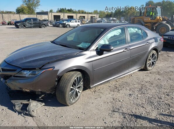 4T1G11BK6LU011982 2020 TOYOTA CAMRY Gray Առջևի ձախ երեք քառորդ տեսարան