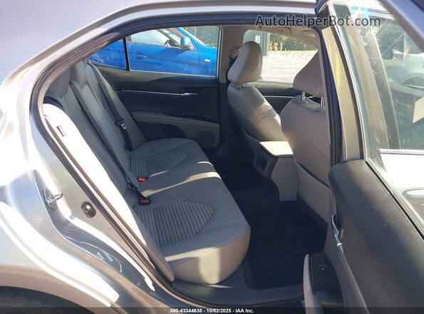4T1G11BK7LU013255 2020 TOYOTA CAMRY Silver Vista de la etiqueta del VIN
