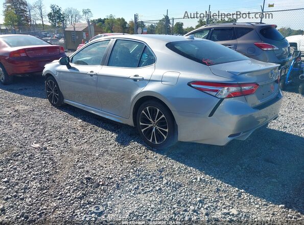 4T1G11BK7LU013255 2020 TOYOTA CAMRY Silver Trasero izquierdo