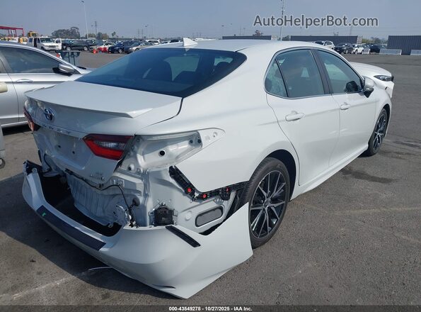 4T1G31AK8RU072402 2024 TOYOTA CAMRY HYBRID White Rear right