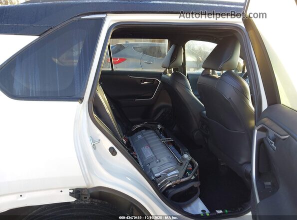 4T3E6RFV9MU044723 2021 TOYOTA RAV4 HYBRID Белый Вид наклейки с VIN-кодом