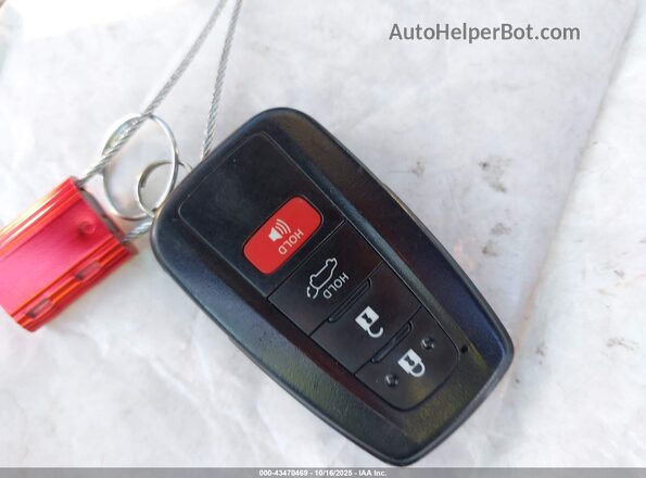 4T3E6RFV9MU044723 2021 TOYOTA RAV4 HYBRID Белый Вид панели приборов