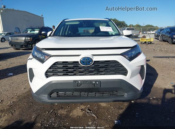 4T3MWRFV1NU057995 2022 TOYOTA LE White ხელსაწყოთა პანელის ხედი