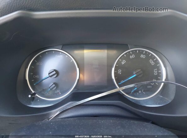 4T3MWRFV1NU057995 2022 TOYOTA LE White უკანა სავარძლების ხედი