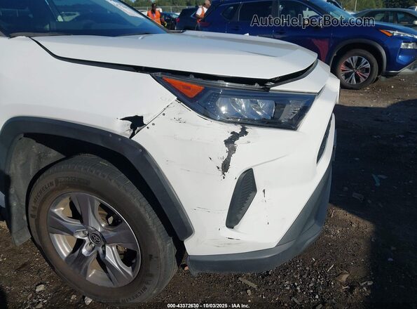4T3MWRFV1NU057995 2022 TOYOTA LE White 
