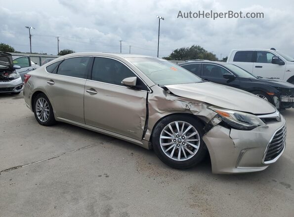 4T1BD1EB5JU060438 2018 TOYOTA AVALON Silver 