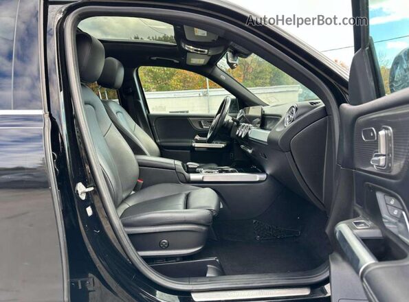 W1N4M4HB2LW017685 2020 MERCEDES-BENZ GLB-CLASS Black Առջևի վահանակի տեսք