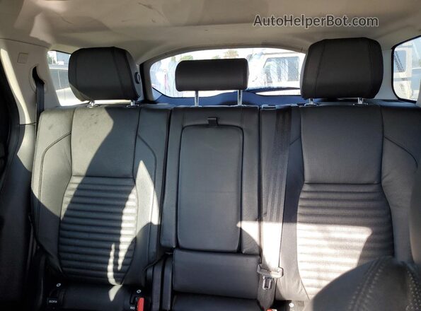 SALCJ2FX3MH903513 2021 LAND ROVER DISCOVERY Silver უკანა სალონის ხედი