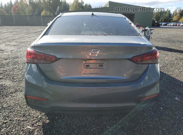 3KPC24A33JE014572 2018 HYUNDAI ACCENT Серебряный 