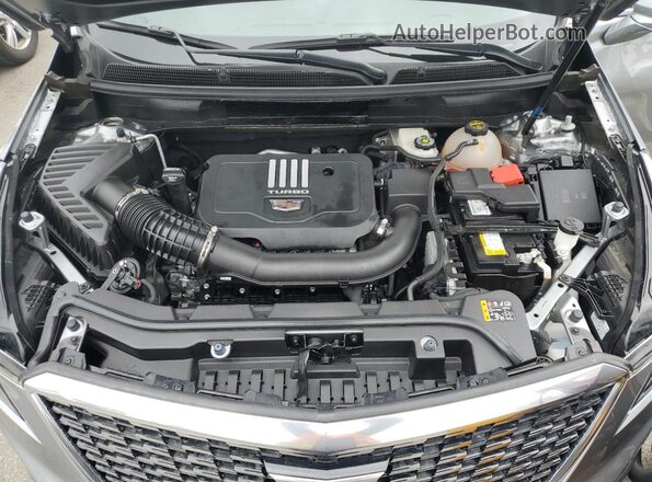 1GYKNAR4XRZ723668 2024 CADILLAC XT5 Silver 