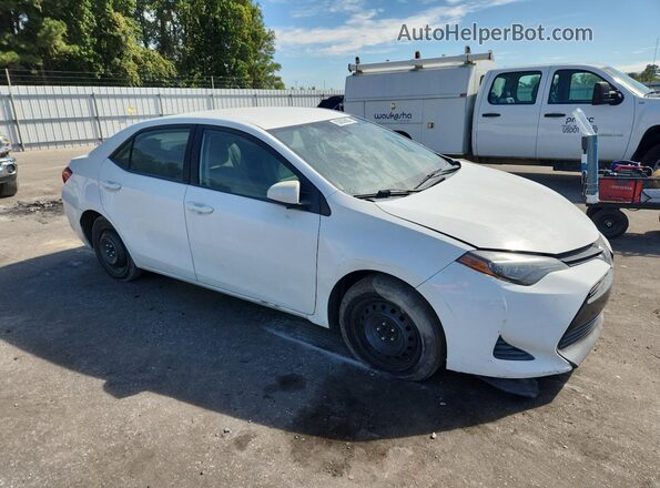 5YFBURHE9KP895756 2019 TOYOTA LL White Widok z przodu