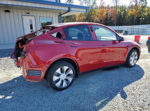 7SAYGDEE5RA217617 2024 TESLA MODEL Y Red Передня права чверть
