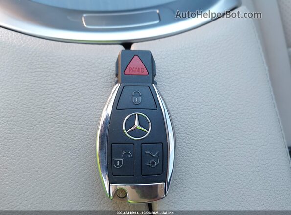 55SWF4HB2JU260018 2018 MERCEDES-BENZ C 350E Blue Առջևի վահանակի տեսք