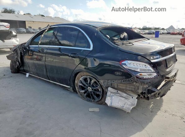 55SWF4JB2JU255850 2018 MERCEDES-BENZ C Black 