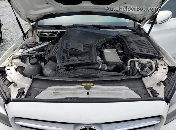 55SWF4JB9JU237233 2018 MERCEDES-BENZ C White 