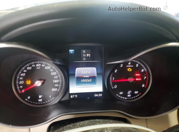 55SWF4KBXGU125189 2016 MERCEDES-BENZ C White Vista del cuadro de instrumentos