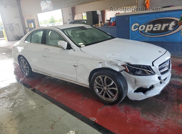 55SWF4KBXGU125189 2016 MERCEDES-BENZ C White Delantero derecho
