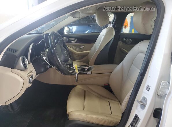 55SWF4KBXGU125189 2016 MERCEDES-BENZ C White Vista interior delantera
