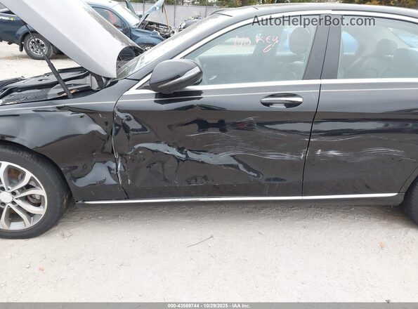 55SWF4KBXHU186883 2017 MERCEDES-BENZ C-CLASS Black Front view