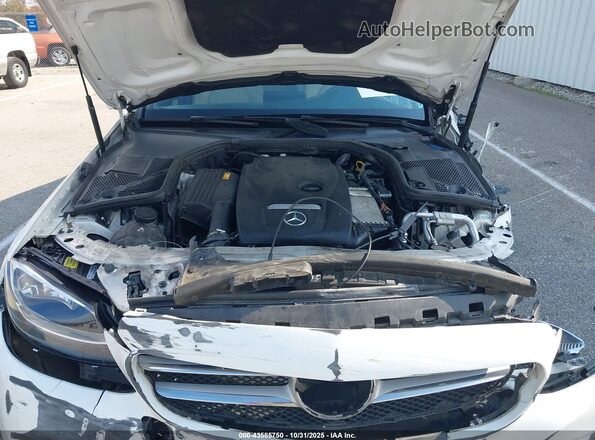 55SWF4KBXJU280977 2018 MERCEDES-BENZ C-CLASS White Հետևի տեսք