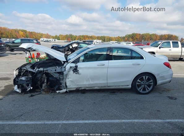 55SWF4KBXJU280977 2018 MERCEDES-BENZ C-CLASS White 