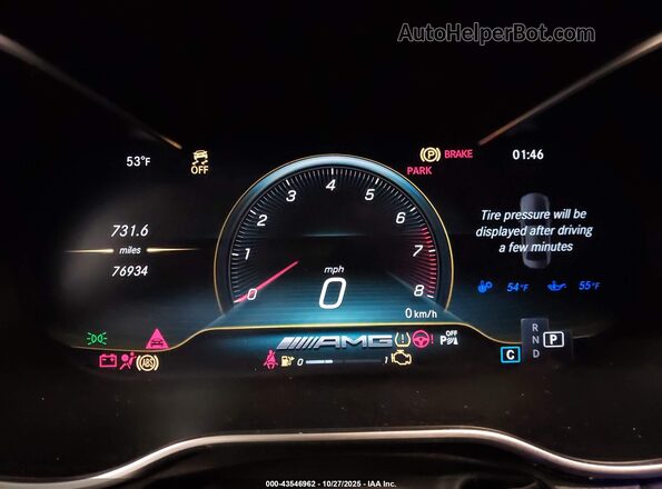55SWF6EB2LU329132 2020 MERCEDES-BENZ AMG C 43 Blue Widok tylnych siedzeń